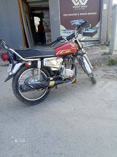 CG 125 Motorcycle 5