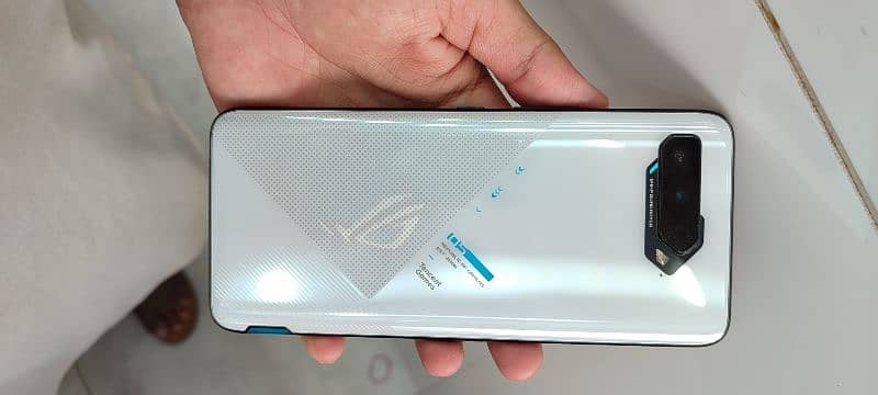 Asus Rog Phone 5 12GB,128GB 5G Dual sim Official Both Sim PTA Approved 0