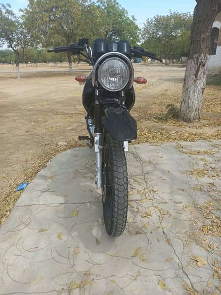 YBR 125 G Motorcycle (Excellent Condition 10/10) 5