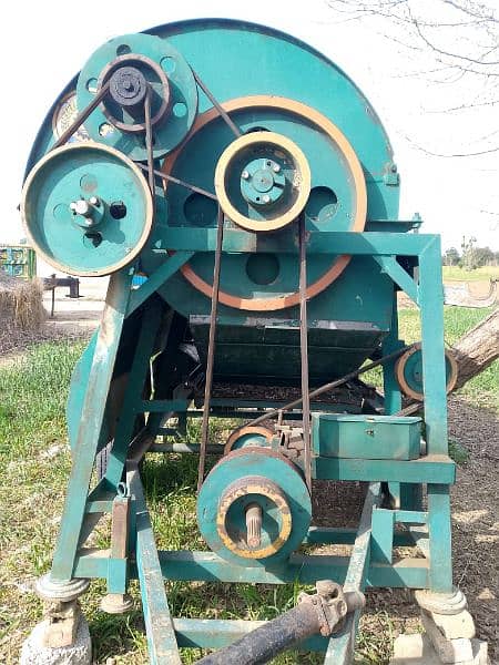 wheat threasher machine 3
