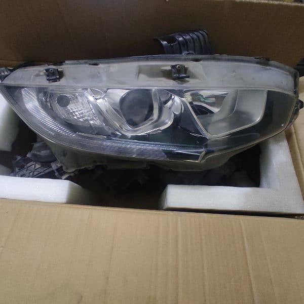 Honda Civic 2017 Headlight Spare Parts 1085318280
