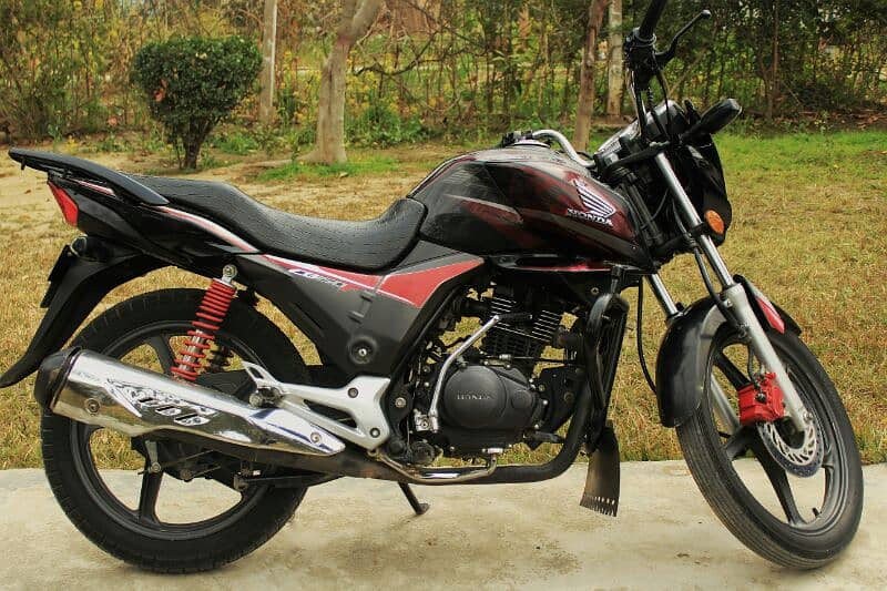 Honda cb150f 1