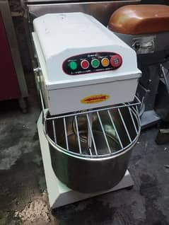 12 kg Capacity Dough Spiral Mixer Machine imported 220 voltage 2 speed