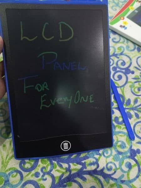 LCD Tablets 9