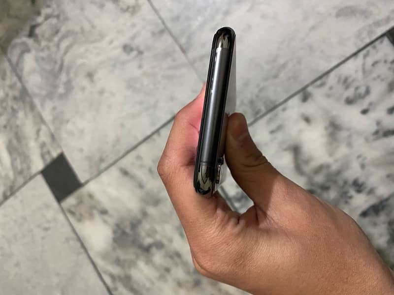iphone xs 64gb non factory unlock for sell 4