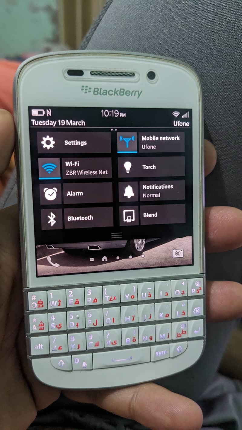 BlackBerry Q10 4G PTA 1
