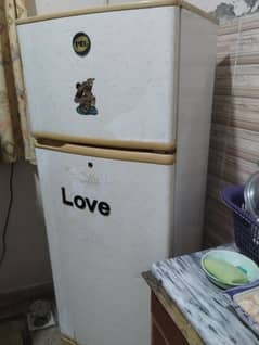 Pel refrigerator in good condition