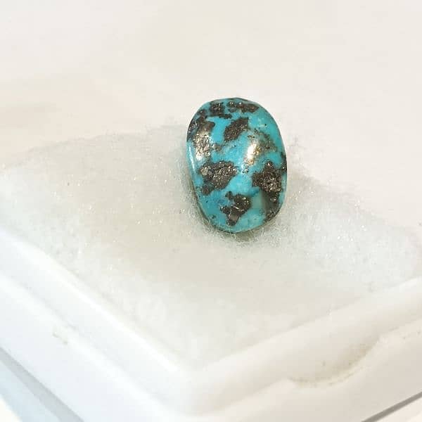 Sapphire Gemstone (Original Neelam) 5