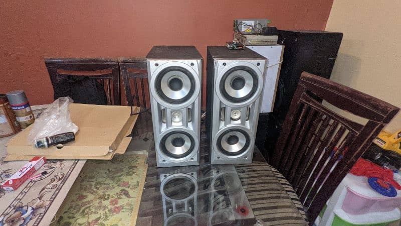 Philips home theater speaker each speaker 100 watt 3