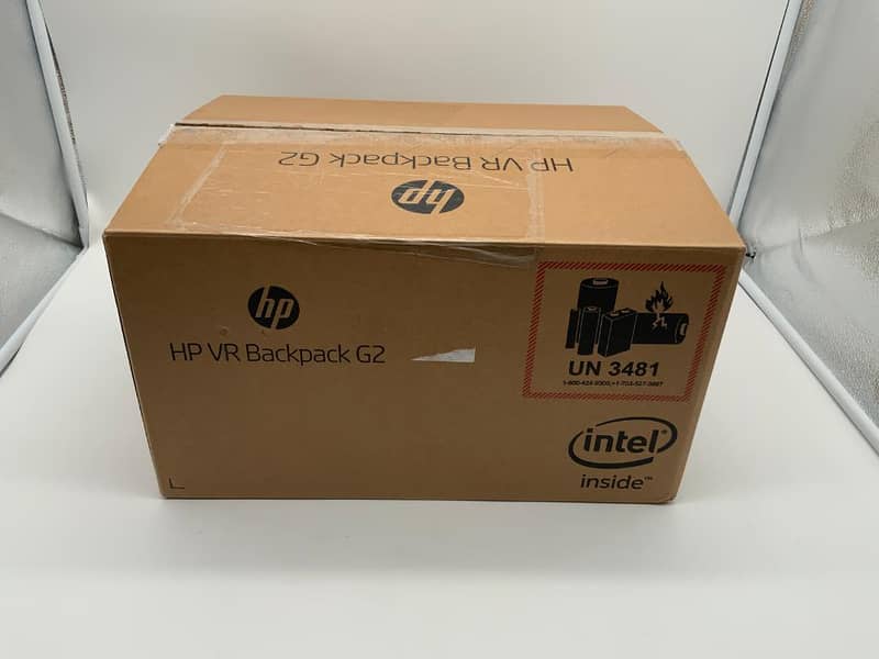 BOX HP VR Backpack G2 Workstation Intel Core i7-8850H With RTX 2080 1