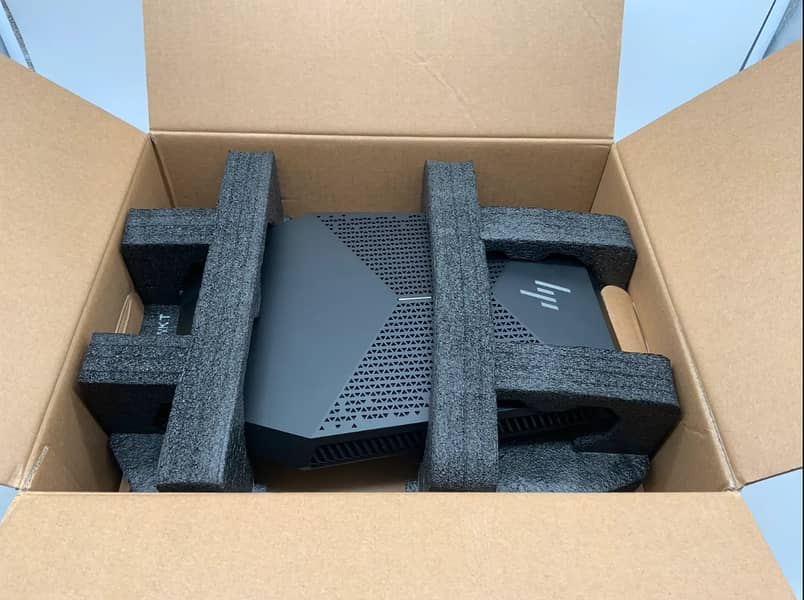 BOX HP VR Backpack G2 Workstation Intel Core i7-8850H With RTX 2080 0