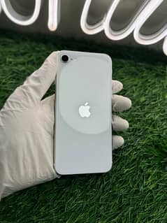 iPhone SE (2020) | 128GB | Pta Approved