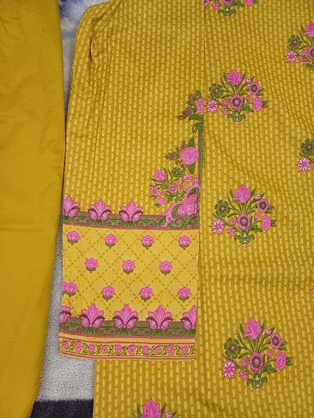 khaadi 3 piece brand new suit 2