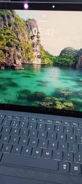 Microsoft Surface Laptop 2 with touchscreen 3