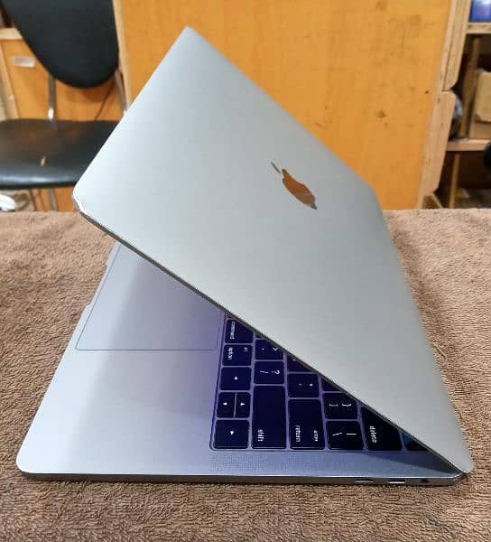 MacBook M1 Pro 2021 16GB 1TB 14" MKGQ3 AppleCare Warranty August, 2025 5