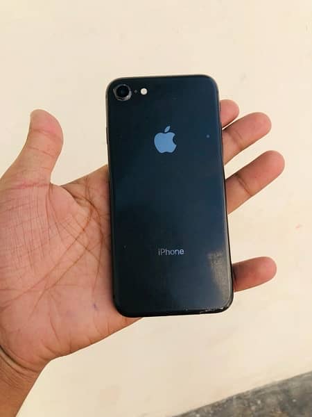 iphone 8  contact 03014042185 2