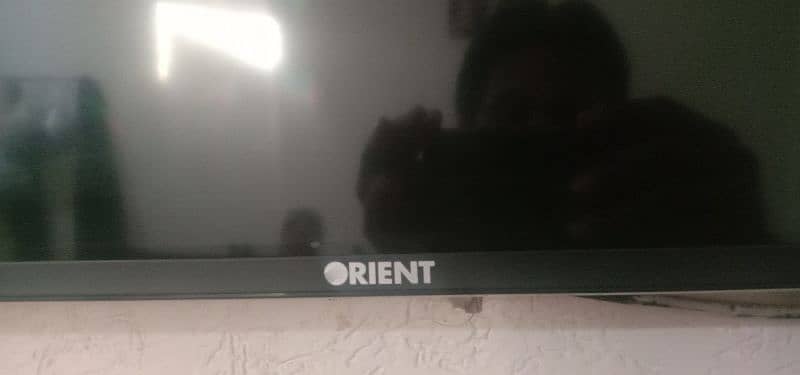 32 inch orient orignal led 24000 1