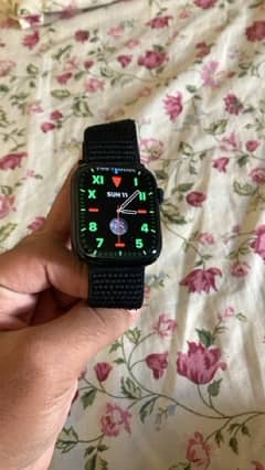 Apple Watch Series 8 45mm with box