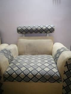 7 seater sofa best quality home used 0