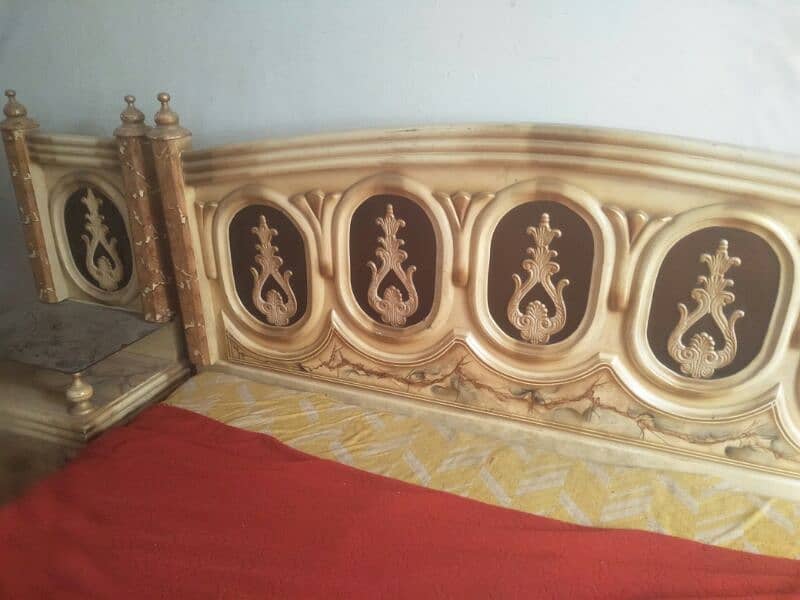 double bed with metres. . almari 3 door . dressing available for sale 4