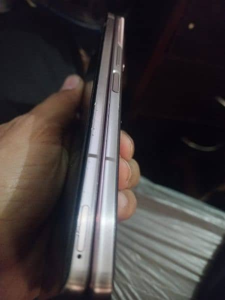 Samsung Z fold2 PTA 5