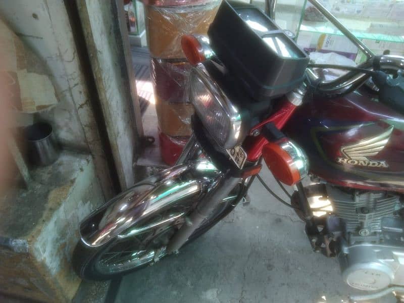 Honda 125 16B model 2