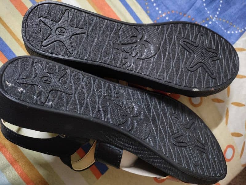 Summer women sandals multi color black strap 1