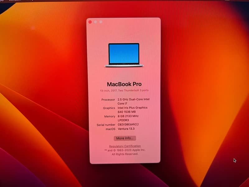 Macbook Pro 2017 13inch i7 8/256GB 2