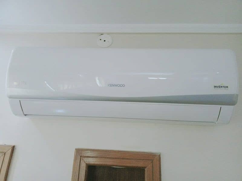 Kenwood 1.5 ton inverter AC heat and cool in genuine condition 0