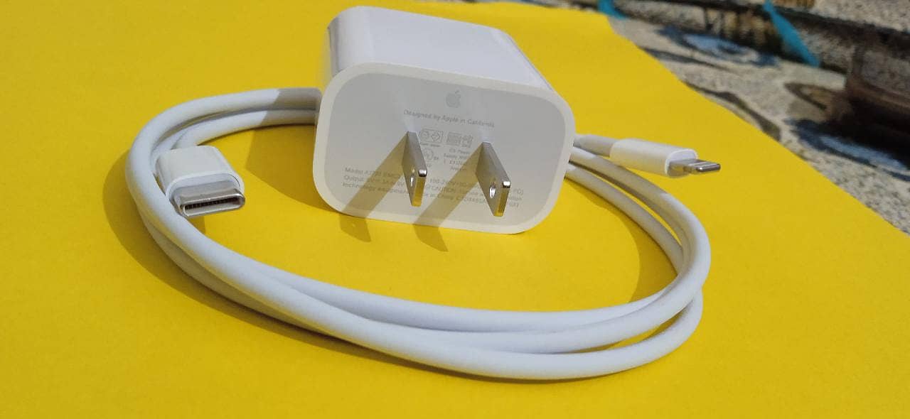 Iphone charger 20w 100% Genuine with waranty 2