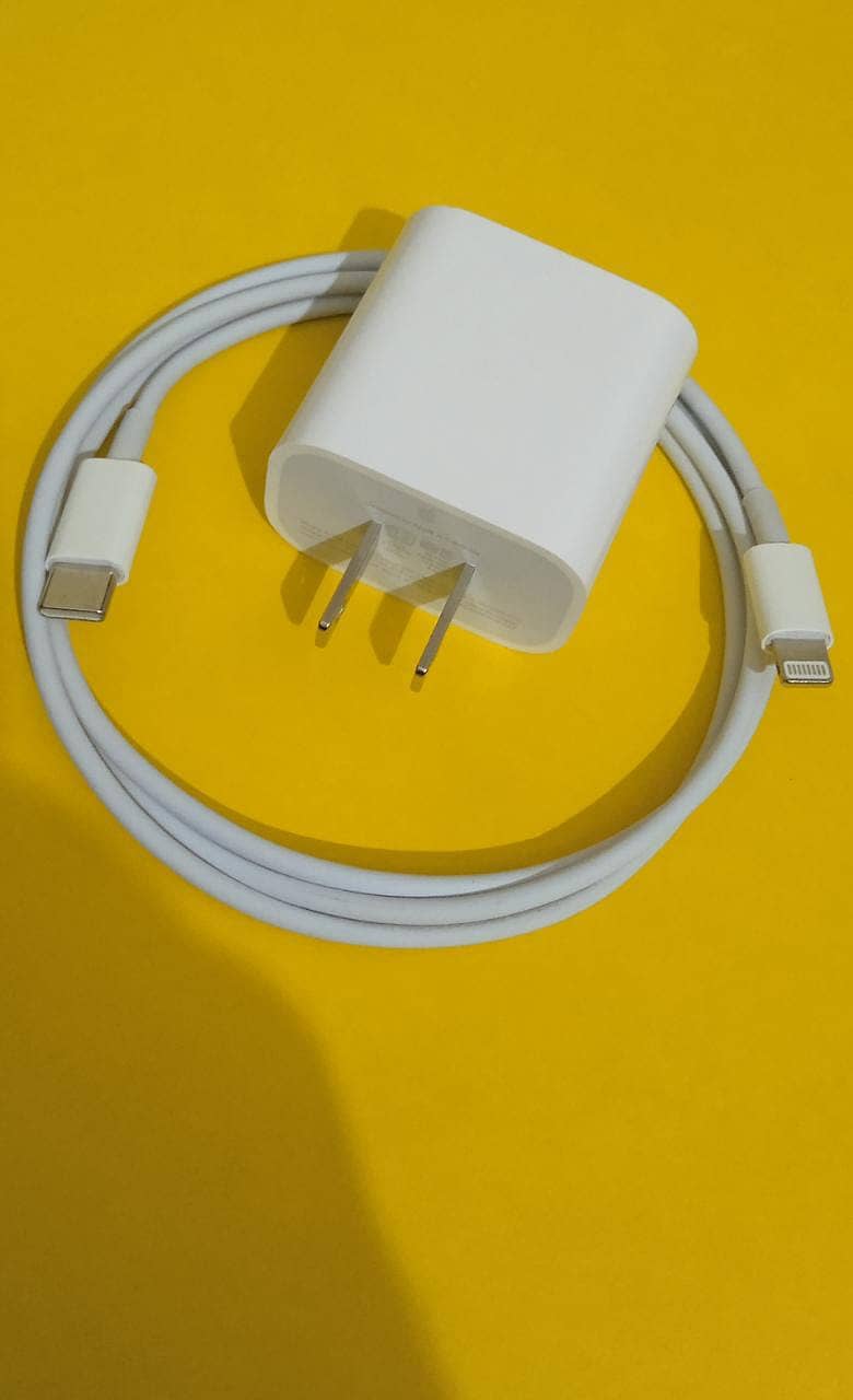 Iphone charger 20w 100% Genuine with waranty 3