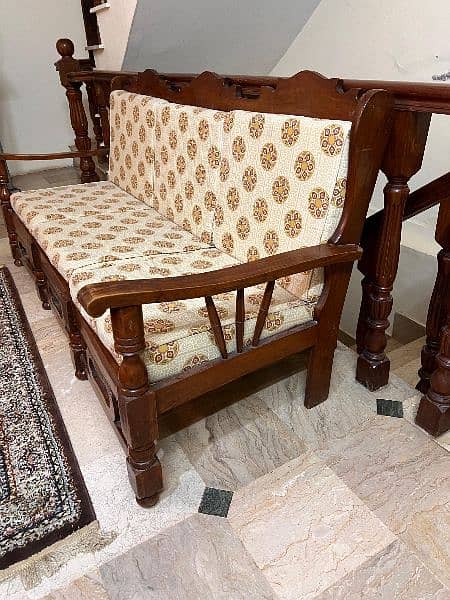 Wooden Sofa Set 5 Seater non-repaired 100% okay 4