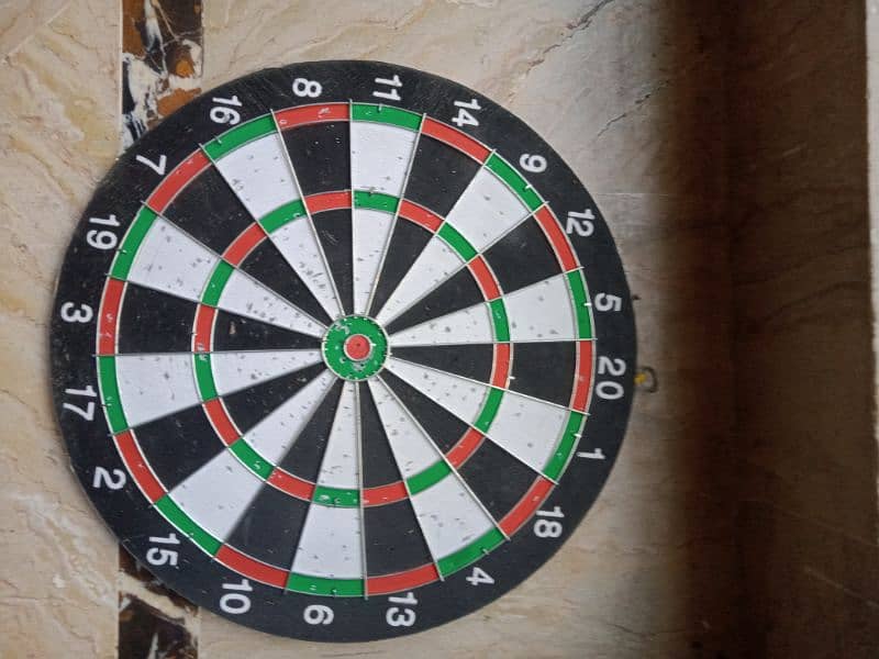 Dart Board | Double Sided | With 4 Darts 1