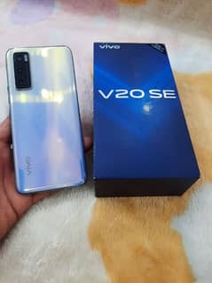 Vivo V20 SE 8/128 With Box
