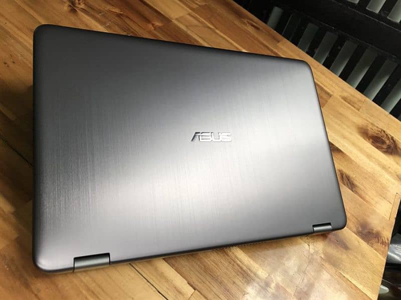 Asus Laptop Touch screen 6th Generation 8GB Ram 500GB Hard 3 hrs btry 10