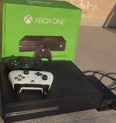 Xbox one (500GB) for urgent sale