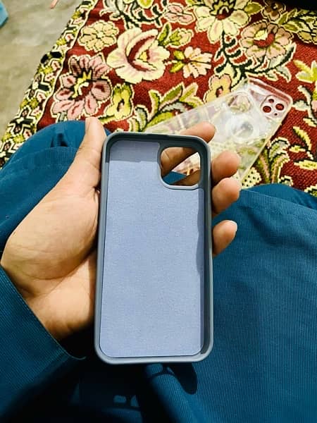 IPhone 13 (3) Case Cover In low budget 2