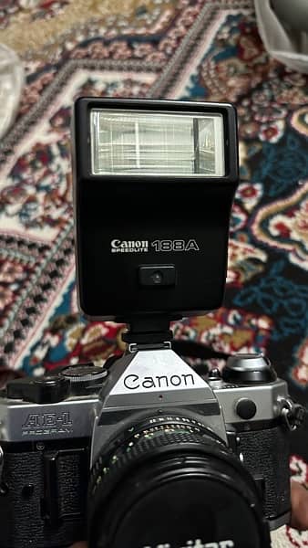 Canon AE-1 Vivitar , Camera, SLR, Professional Camera 0