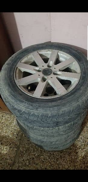 Alloy Rims with tire 0