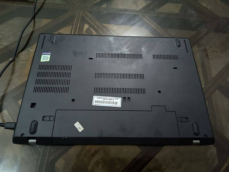 Lenovo Thinkpad T480 i5 8th generation 8/256 9