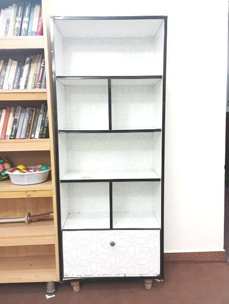 White Book/ Decor Shelf 8