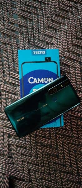Tecno Camon 15 Pro 6/128 with box charger 7