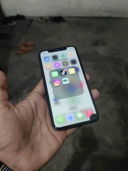 iphone x screen doted 9