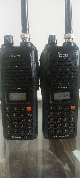 Walkei Talkei ICom IC-V82 Made in Japan 3