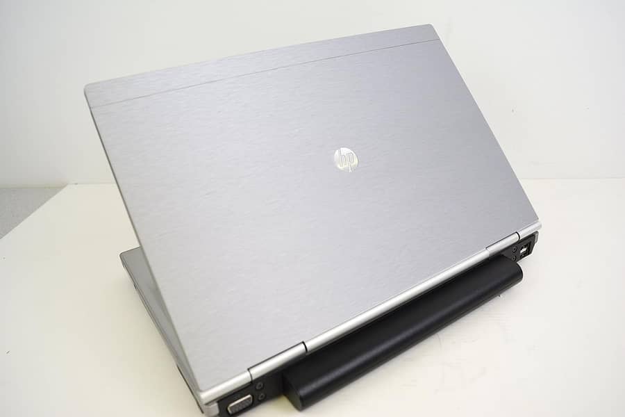 HP EliteBook 2560p Intel Core i7-2520M X2 2.5GHz 4GB 250GB 1