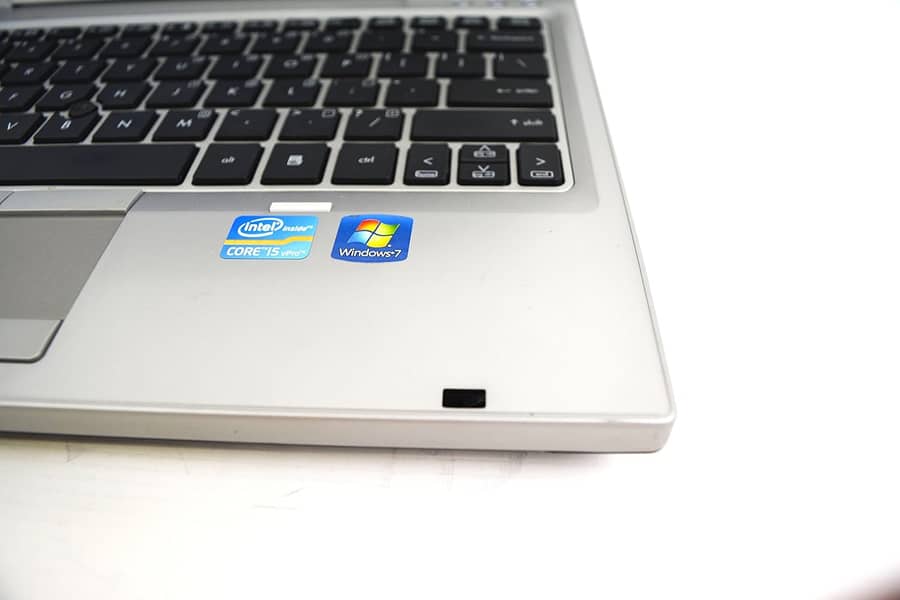 HP EliteBook 2560p Intel Core i7-2520M X2 2.5GHz 4GB 250GB 6