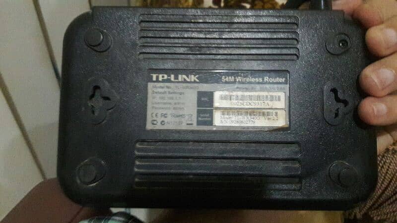 TP link router for sale. 1