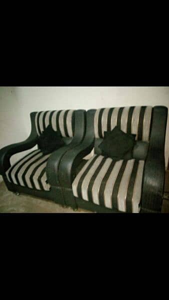 Seven Sitter sofa set 0