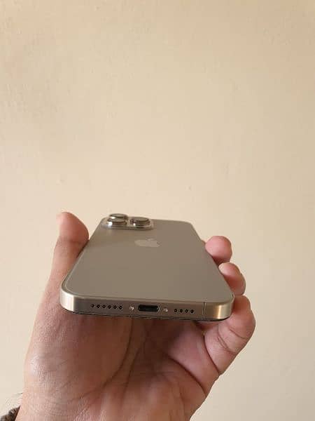 Apple iphone 15 Pro Max 1
