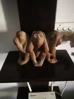 Wise Monkeys Sculpture